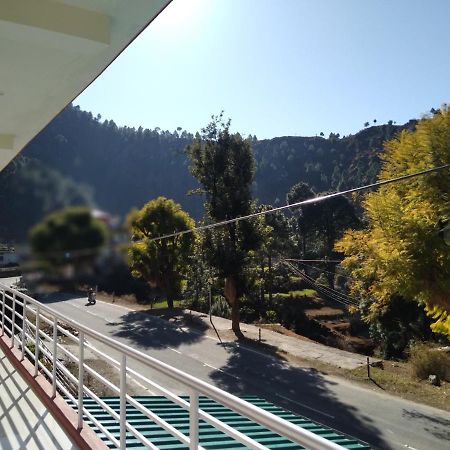 Hotel Vikram Palace Barkot Exterior foto